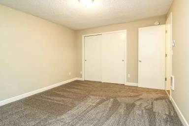 Main picture of 501 SE Davis St
