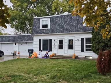 Main picture of 2363 Fiesta Ct