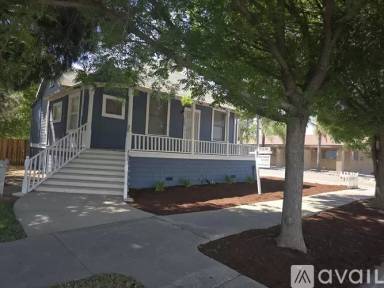Main picture of 710 N Irwin St