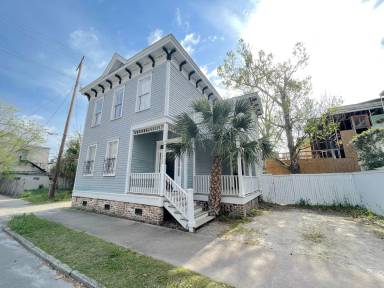 Main picture of 1012 Lincoln St