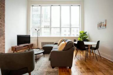 Main picture of 306 E 51st St