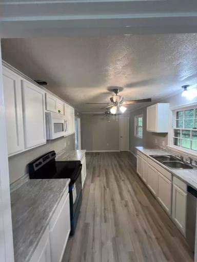 Main picture of 16190 Inwood Dr