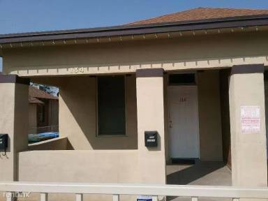 Main picture of 146 N 10th Ave Apartments