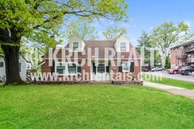 Main picture of 2157 Penfield Ave