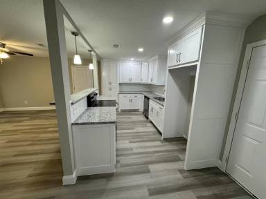 Main picture of 113 Minnie Dr