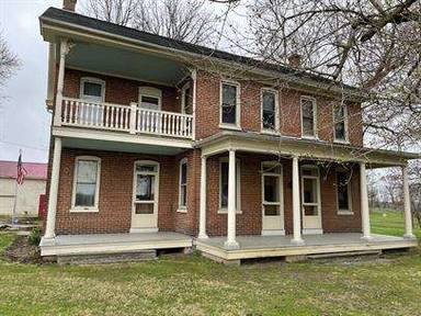Main picture of 97 Penn St