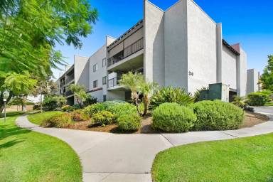 Main picture of 250 E Fern Ave