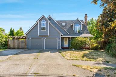 Main picture of 7322 SE Drake Ct