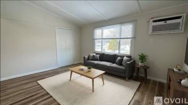 Main picture of 815 Elm St