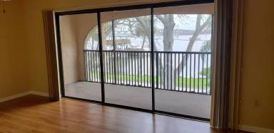 Main picture of 55 Riverside Dr