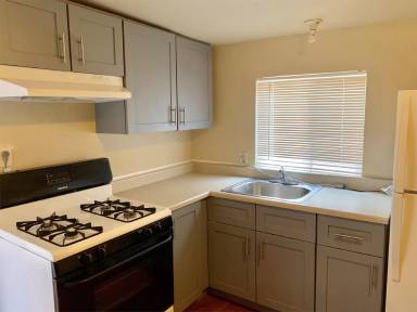 Main picture of 1629 N Carson St