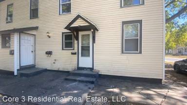 Main picture of 215 Amanda St
