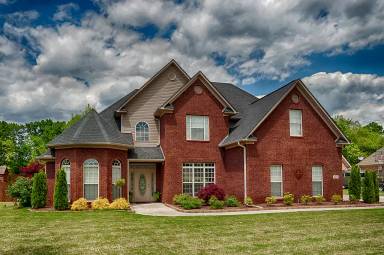Main picture of 121 Dogwood Ridge Dr