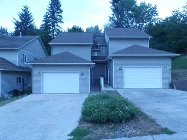 Main picture of 844 N Garfield St