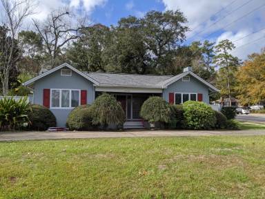 Main picture of 1758 Gibbs Dr