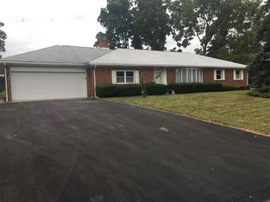 Main picture of 3031 Elm Dr