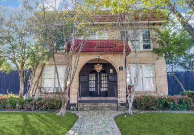 Main picture of 5820 Reiger Ave