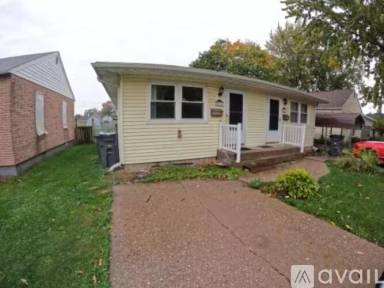 Main picture of 226 4th St E