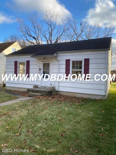 Main picture of 440 Dalman Ave