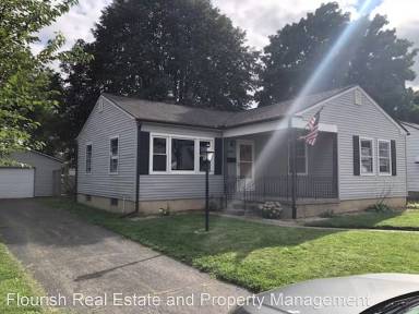 Main picture of 420 Wayne Dr