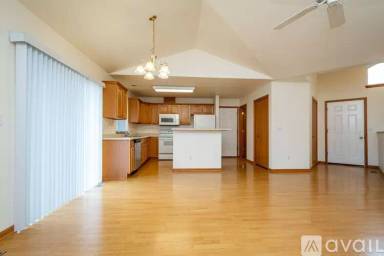 Main picture of 10 Redtail Ct