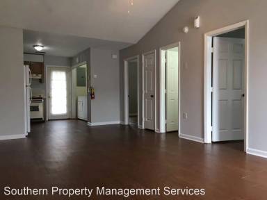 Main picture of 140 Lanier Dr