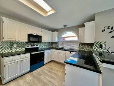 Main picture of 1325 Kittery Dr