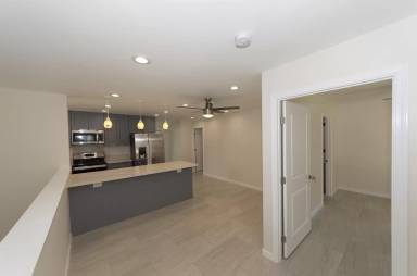 Main picture of 1068 Kinau St