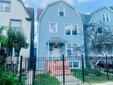 Main picture of 3636 W Palmer St