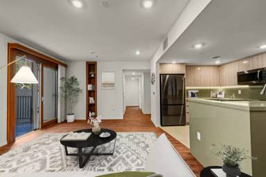 Main picture of 5240 Virginia Ave