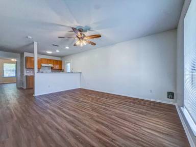 Main picture of 1103 Shanarae Cir