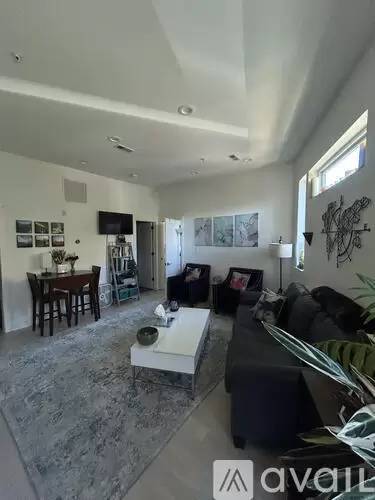Main picture of 1444 Ogden St NW