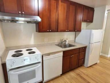Main picture of 2965 Sacramento St