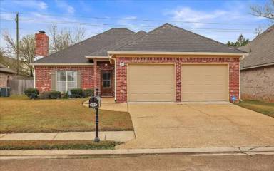 Main picture of 337 Greengate Cir