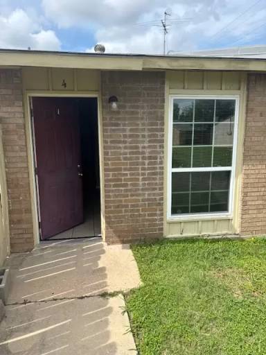 Main picture of 2312 Andover Dr
