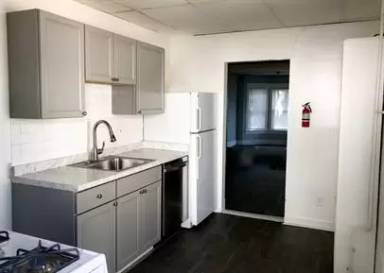 Main picture of 113 Guy Park Ave