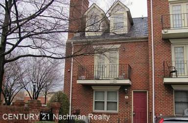 Main picture of 3 Academy Ln