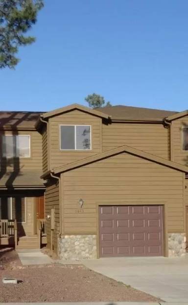 Main picture of 5845 Saturn Dr