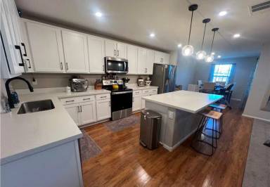 Main picture of 468 Triple Falls St