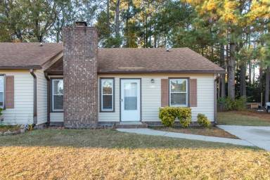 Main picture of 340 W Frances St