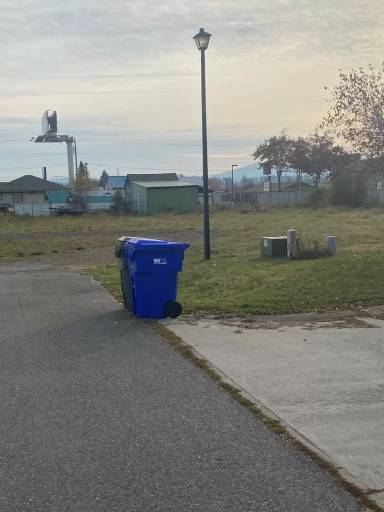 Main picture of 115 N Mayhew Rd