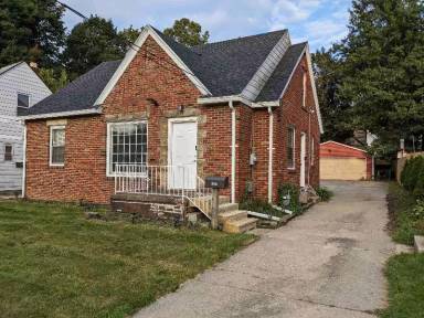 Main picture of 256 Parkway Dr