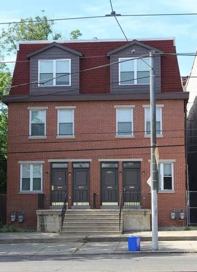Main picture of 4136 W Girard Ave