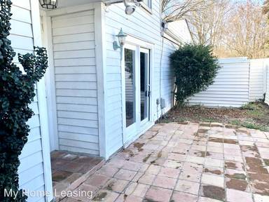 Main picture of 6937 Stonington Ln