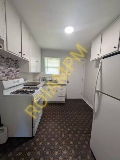 Main picture of 247 Idaho St E