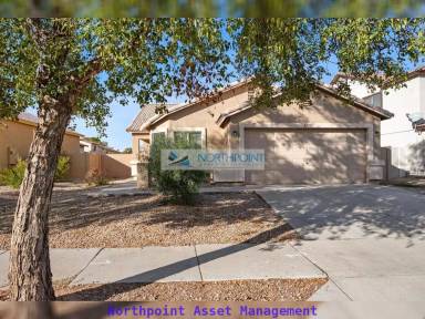 Main picture of 3220 S 81st Dr