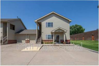 Main picture of 333 S Tyler Rd
