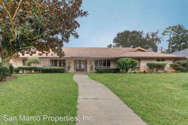 Main picture of 2329 Miller Oaks Dr S