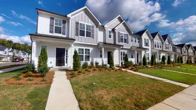 Main picture of 10340 Guardian Dr