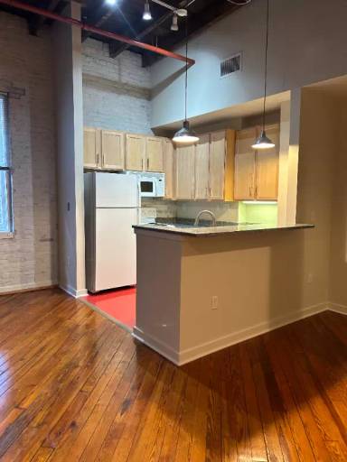 Main picture of 415 N Prince St